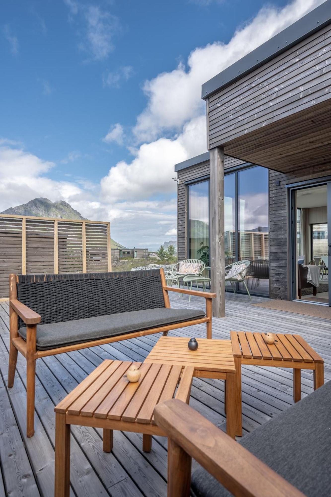 Beautiful In Lofoten Housing Up To 6 Guests!