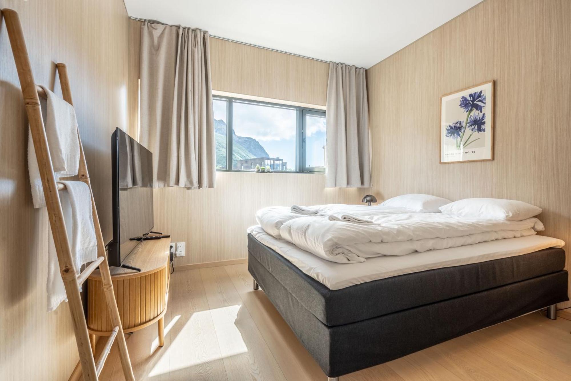 Beautiful In Lofoten Housing Up To 6 Guests! Holiday home *